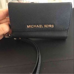 Michael lots wallet iPhone 5